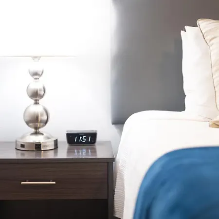 Chic 1br Retreat On Frenchmen Street W Pool Aparthotel New Orleans