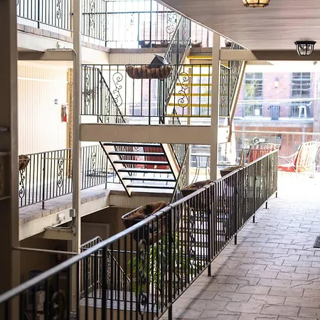 Aparthotel Frenchmen 1br Escape W Pool & Hot Tub Access New Orleans