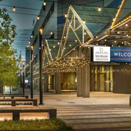 Patio Retreat Near Superdome & Jazz Fest Holiday home New Orleans