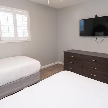Frenchmen 2br Retreat W Pool & Hot Tub Access Aparthotel 3*