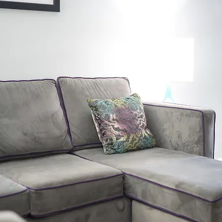 Aparthotel 1br Frenchmen W Pool, Hot Tub & Balcony