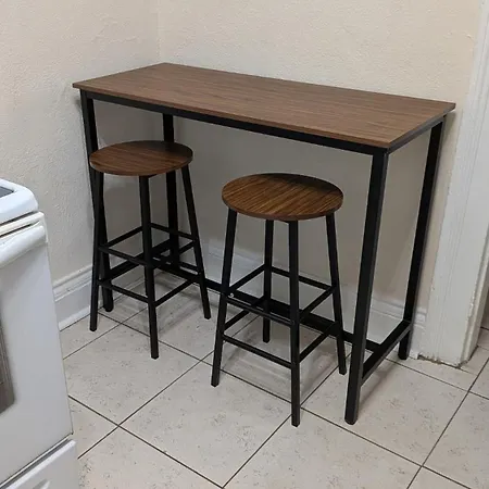 Apartment 2br Penthouse On Claiborne