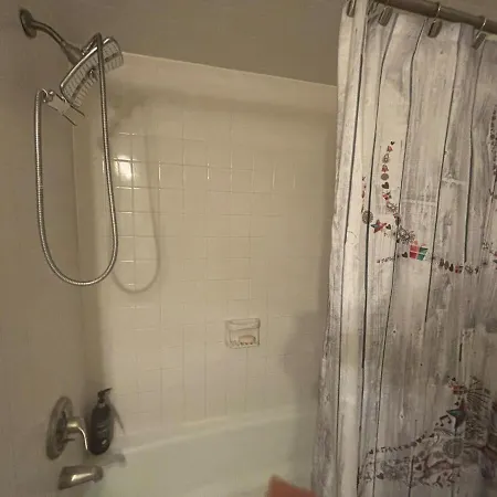 Jazz Fest French Quarter Fest Oasis Apartment *