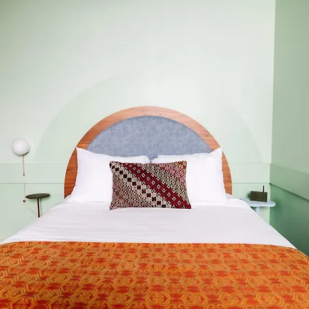 The Frenchmen By Kasa Living 3*