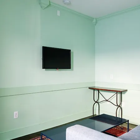 The Frenchmen By Kasa Living 3*