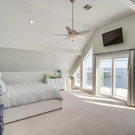 Private Dock & Pool: Luxe Nola Group Getaway! * New Orleans