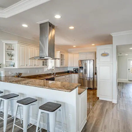 Private Dock & Pool: Luxe Nola Group Getaway! New Orleans