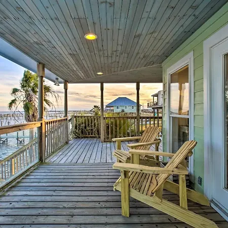 Private Dock & Pool: Luxe Nola Group Getaway!