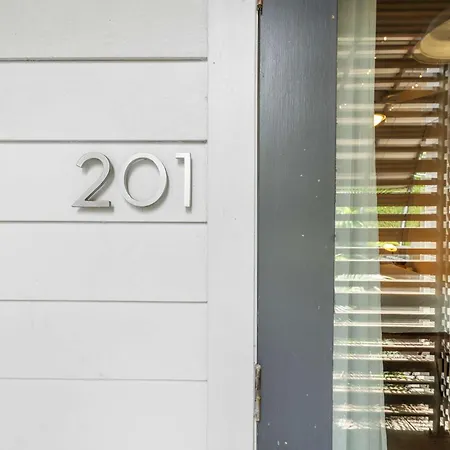 Moon 201 - Crescent Moonset - 1br - 1 Bath Holiday home New Orleans