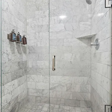 Apartment Roami At St. Helene