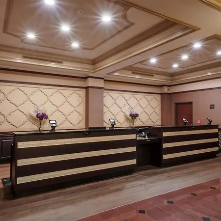 Drury Plaza Hotel