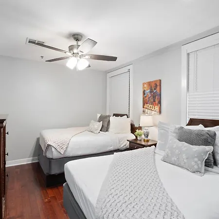 Hotel St. Pierre French Quarter 3*
