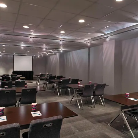 Aloft By Marriott Downtown Hotel New Orleans
