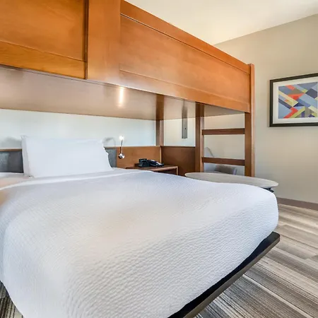 Hotel Express - Arts District By Ihg 3*