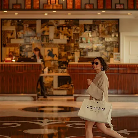 Hotel Loews