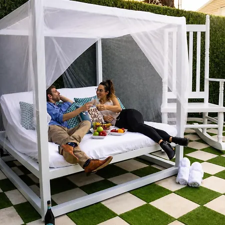 Amazing Modern 5 Bedroom Next To French Qt & Bourbon 4*