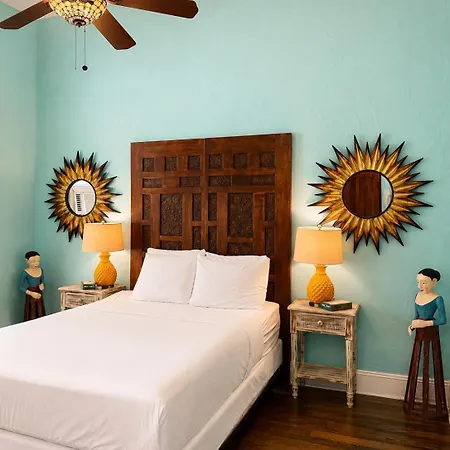 Inn Creole Gardens And