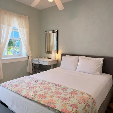 Inn Creole Gardens And 3*