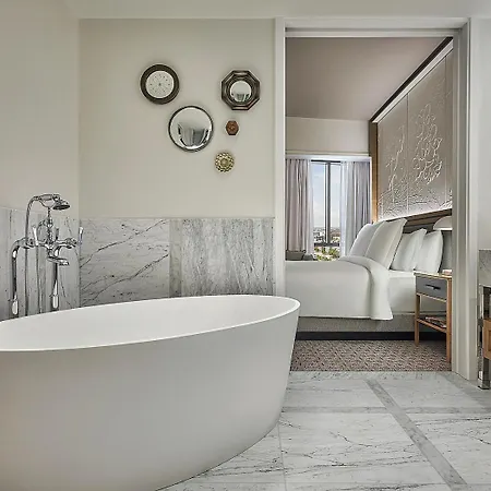 Hotel Four Seasons 5*