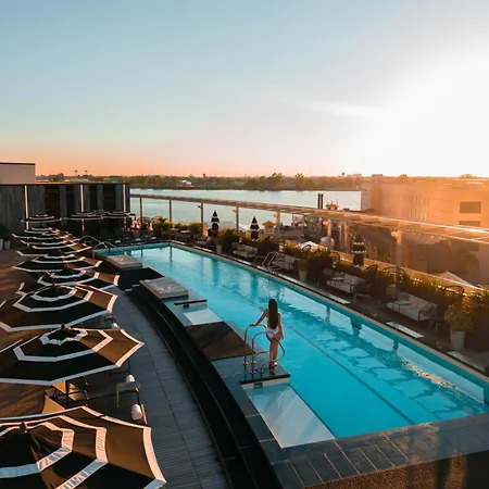 Hotel Four Seasons