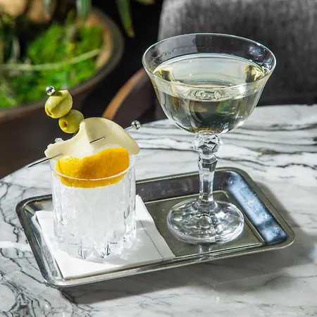 Four Seasons 5*