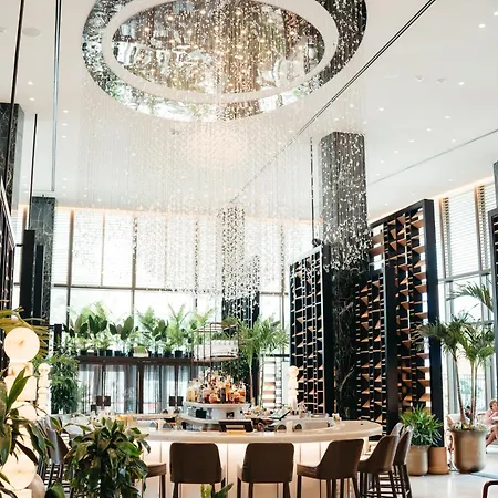 Four Seasons Hotel New Orleans