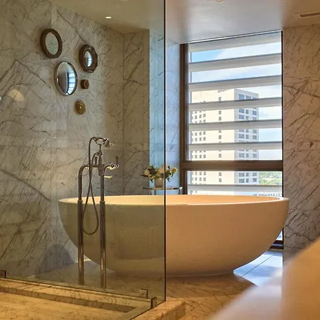 Hotel Four Seasons New Orleans