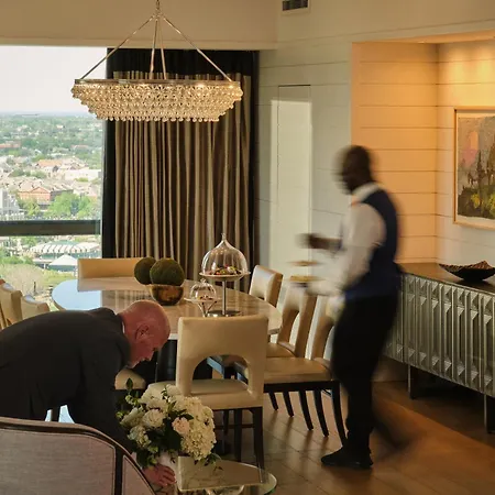 Four Seasons 5*