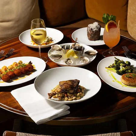 Four Seasons Hotel