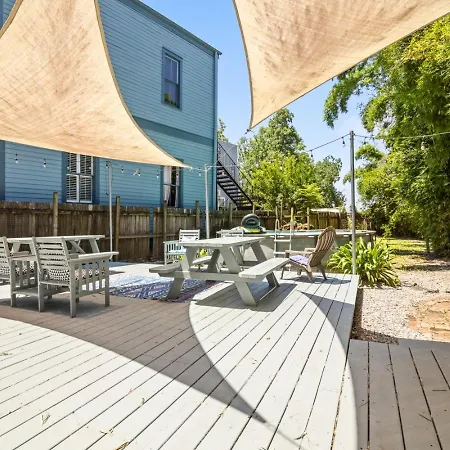 Holiday home Governors Mansion 5 Bedroom-3 Bath