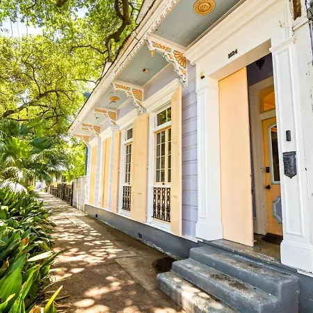 Governors Mansion 5 Bedroom-3 Bath New Orleans