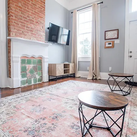 St Philip Gem 5 Bed-5 Bath Steps To Fq - Monthly New Orleans