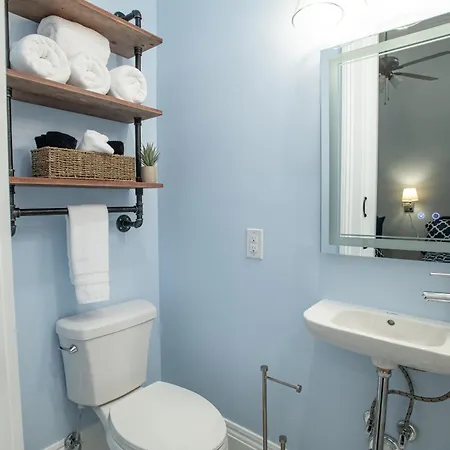 Holiday home St Philip Gem 5 Bed-5 Bath Steps To Fq - Monthly *