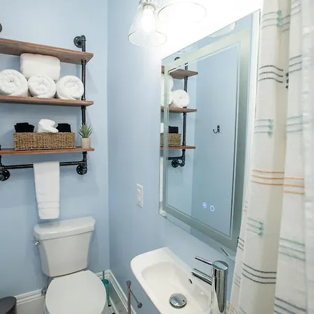 St Philip Gem 5 Bed-5 Bath Steps To Fq - Monthly New Orleans