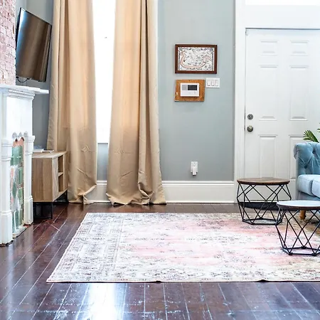 Holiday home St Philip Gem 5 Bed-5 Bath Steps To Fq - Monthly New Orleans
