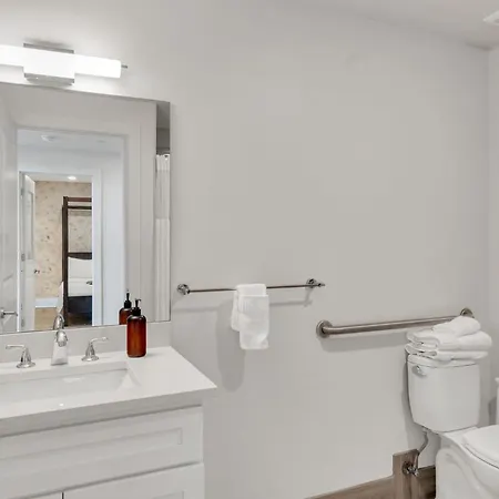 Hotel Nola Retreat Next To Frenchmen & French Quarter