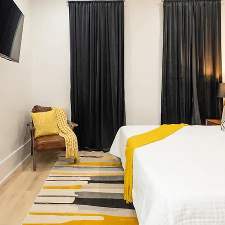 Shimmering New Nola Tvs In Bedrooms & Parking New Orleans