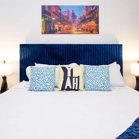 Shimmering New Nola Tvs In Bedrooms & Parking Holiday home *