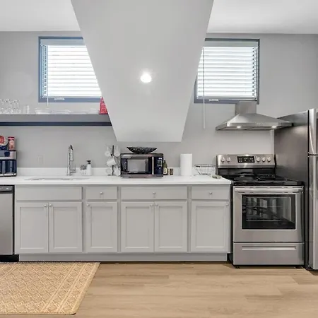 Bywater At 4200 St Claude Avenue Apartment *