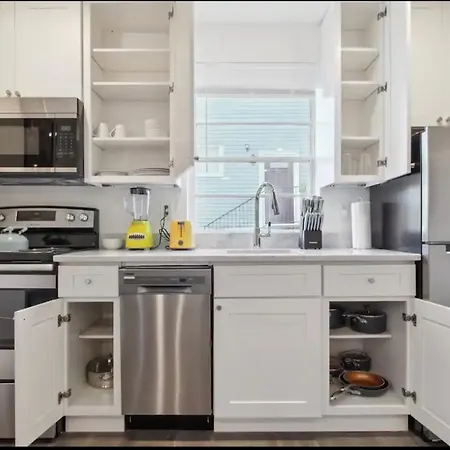 Apartment Cute 1bed 1bath 4 Blocks From French Q And Steps To Jazz & Music Venues *