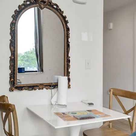 Holiday home Spacious Marigny 3br Steps To Frenchmen *