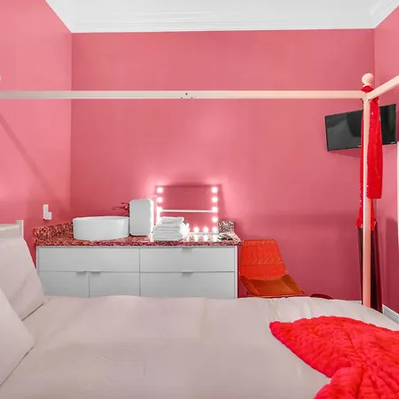 Bed & Breakfast Barbie Dream W Hot Tub Sauna Near Fq 3*
