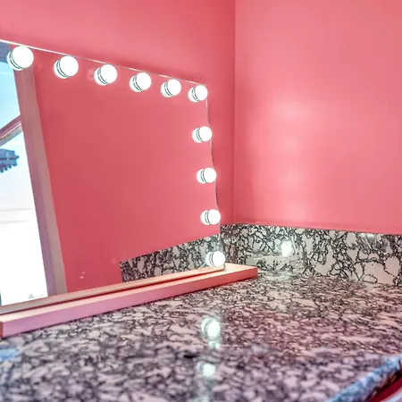Barbie Dream W Hot Tub Sauna Near Fq 3* New Orleans