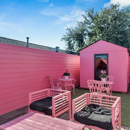 Barbie Dream W Hot Tub Sauna Near Fq