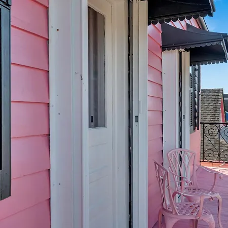 Barbie Dream W Hot Tub Sauna Near Fq Bed & Breakfast New Orleans