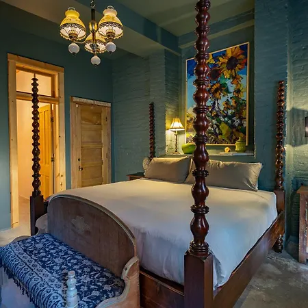 Hotel Pompadour *