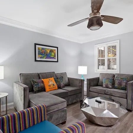 Frenchmen Private Wd Pool & Hot Tub Access Aparthotel New Orleans