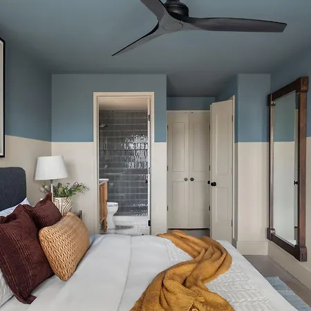 Modern New Homes Heated Pools And Spas *