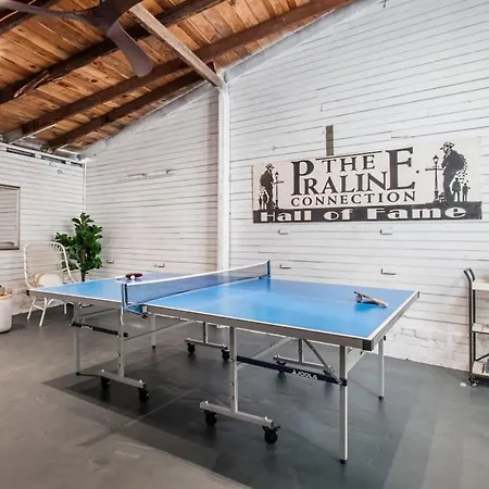 Opulent Expansive Unit Heated Pool And 4* New Orleans