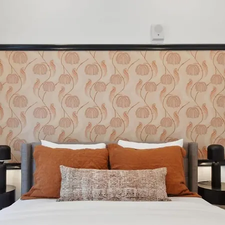 Hotel Stylish Cbd Near French Quarter
